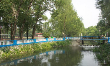 扎兰屯林业学校