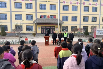宕昌县阿坞八年制学校