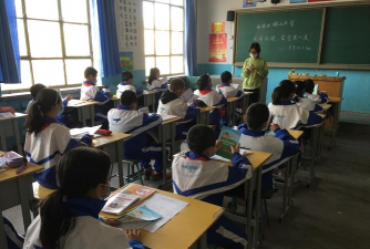 白银区稀土中学