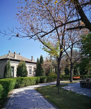 大同市兴同艺术师范学校