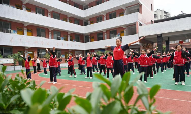 内江市东兴区东方科技职业学校