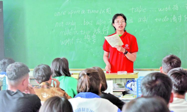 疏勒县八一中学