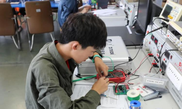 泰安市理工中等专业学校