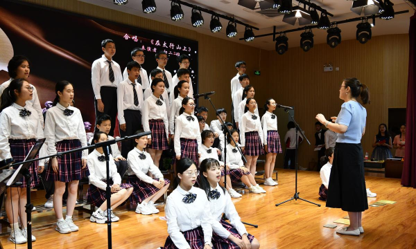 上海彭浦初级中学