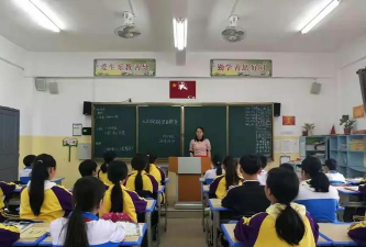 宾阳县秀华中学