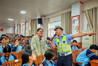 邕宁区那楼镇中心学校