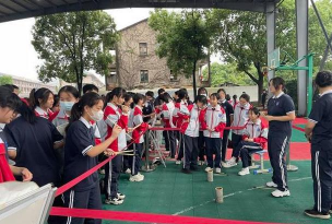 路桥区峰江街道中学