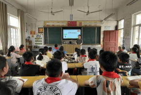 颍东区河东办十四中学