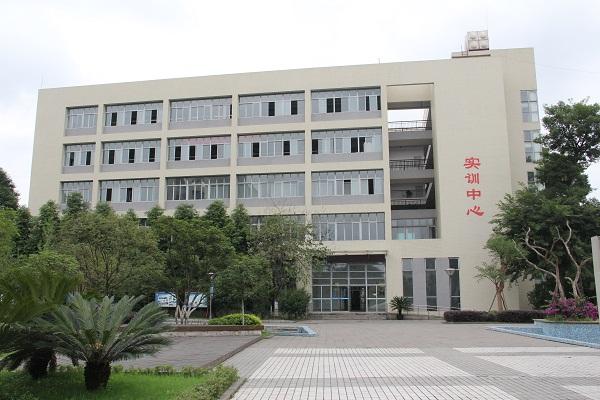 大邑县卫校