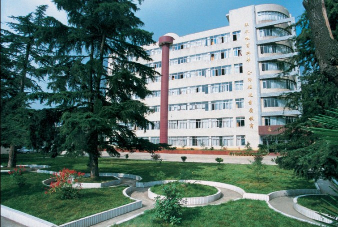 云南省建筑材料工业