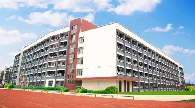 广西商业高级技工学