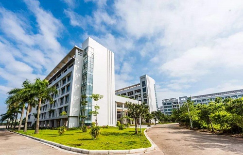 广州财政学校