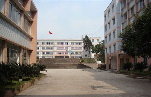 临沧县青华中学