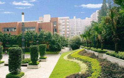 桐乡市邵逸夫中学