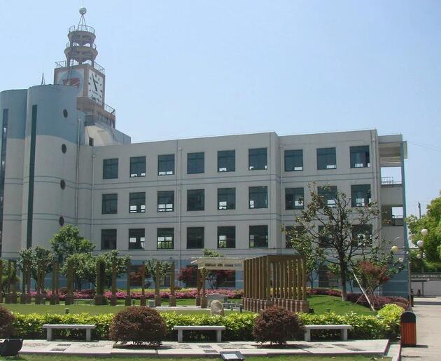 无锡市荡口中学