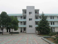 嘉诺撒圣心商学书院
