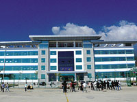锦州市财经学校